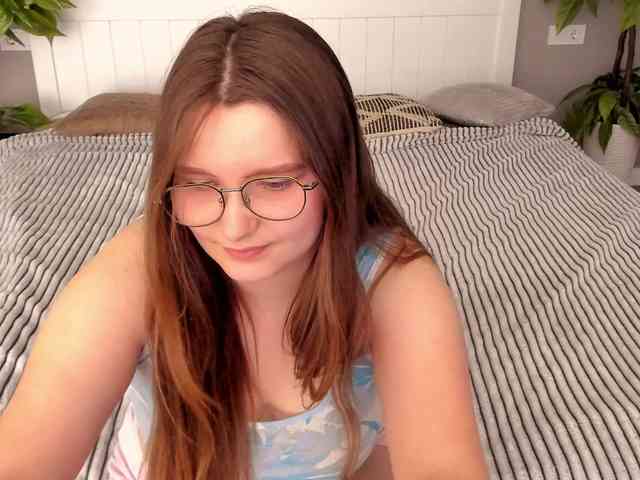 MagikPeachh webcam