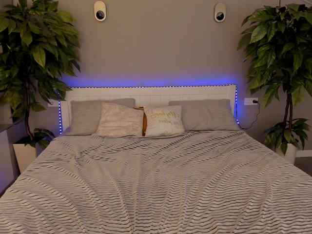 MagikPeachh webcam