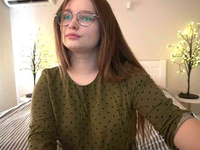MagikPeachh webcam