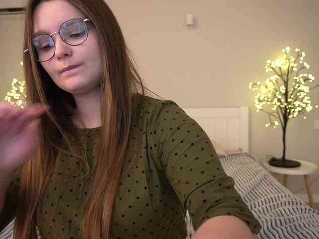MagikPeachh webcam
