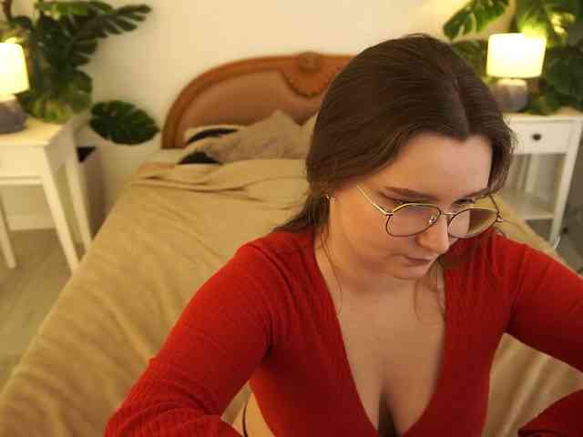 MagikPeachh webcam
