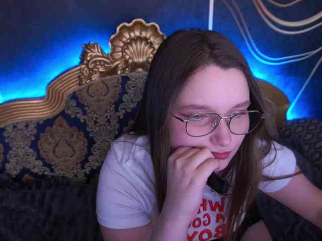 MagikPeachh MagikPeachh