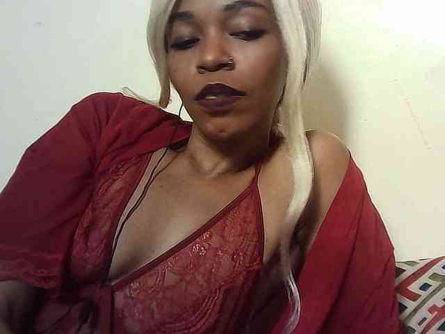 Fitebony Live Webcam on BongaCams