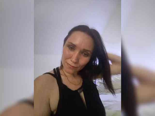 IxsaJi webcam
