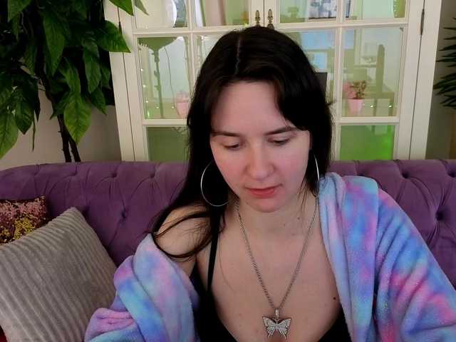 BerryDiva's BongaCams show and profile