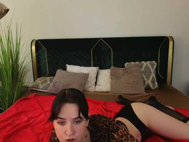 BerryDiva's BongaCams show and profile