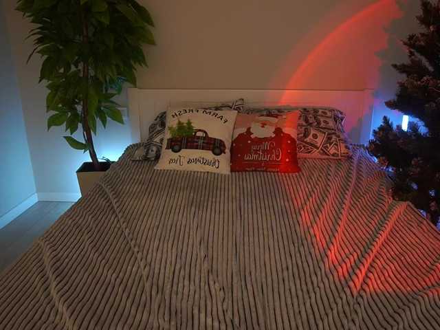 BerryDiva's BongaCams show and profile