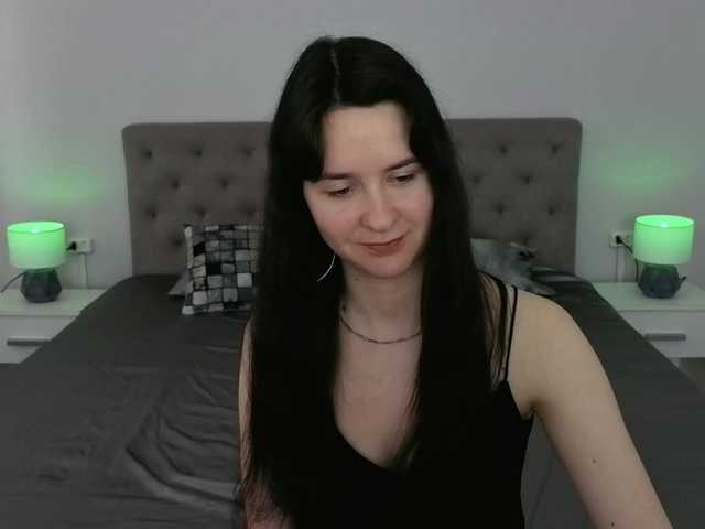 BerryDiva's BongaCams show and profile