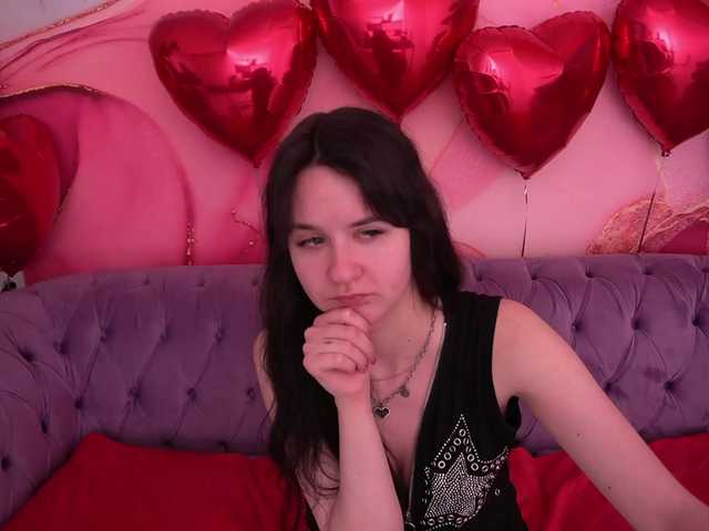 BerryDiva's BongaCams show and profile