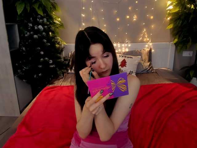 BerryDiva's BongaCams show and profile