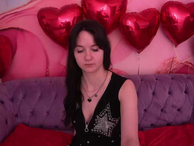 BerryDiva's BongaCams show and profile