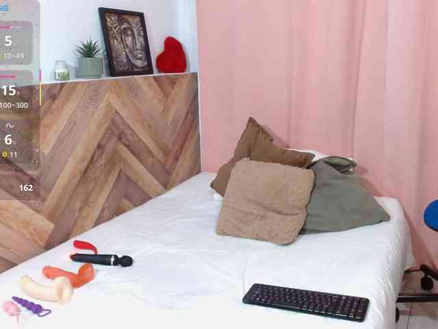 idalisVanucci webcam
