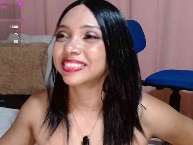 idalisVanucci webcam