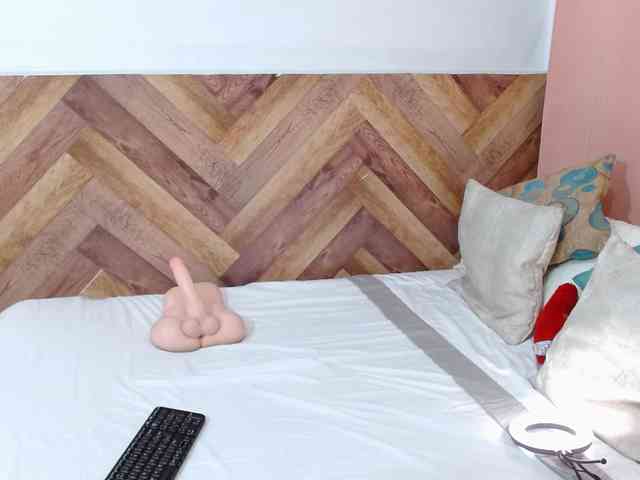 idalisVanucci webcam