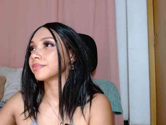 idalisVanucci webcam