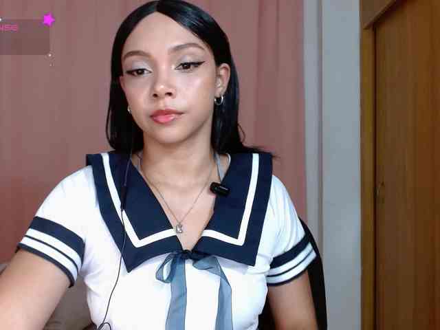 idalisVanucci webcam