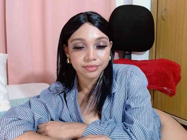 idalisVanucci webcam