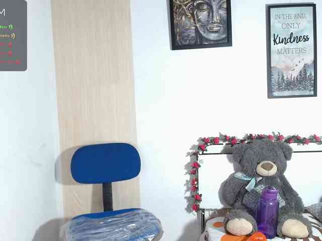 idalisVanucci webcam