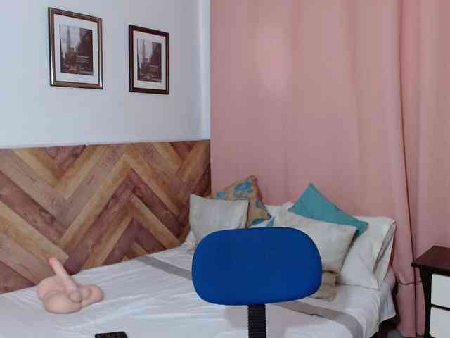 idalisVanucci webcam