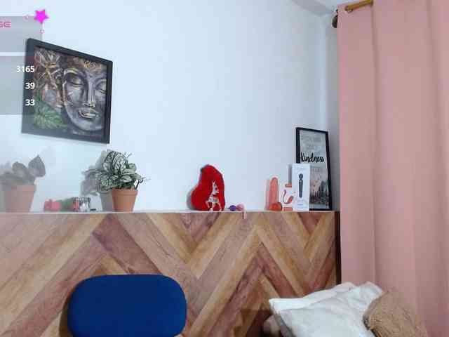 idalisVanucci webcam