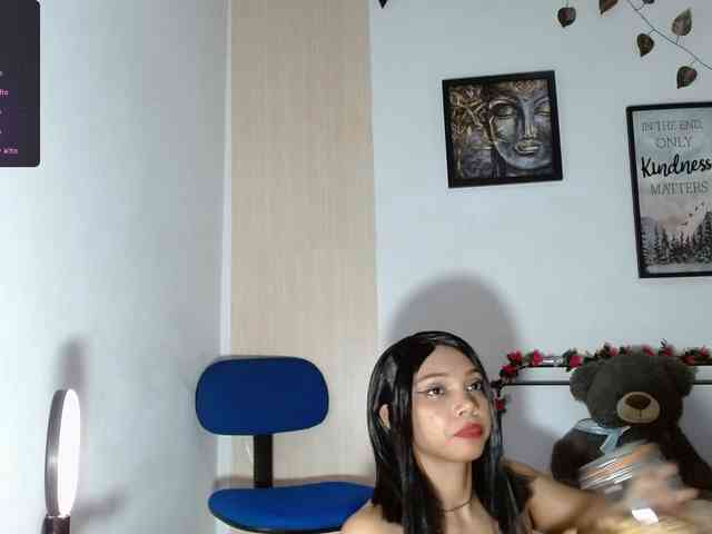 idalisVanucci webcam