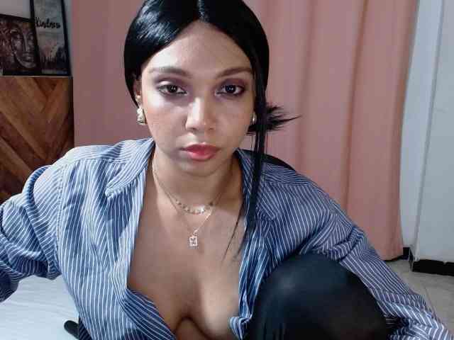 idalisVanucci webcam