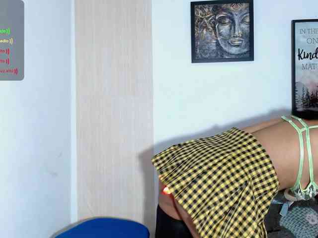 idalisVanucci webcam
