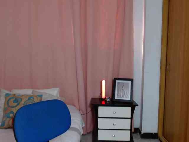 idalisVanucci webcam