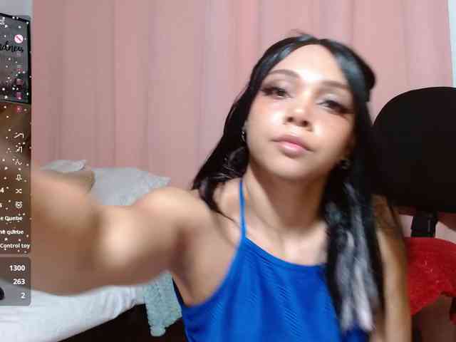 idalisVanucci webcam