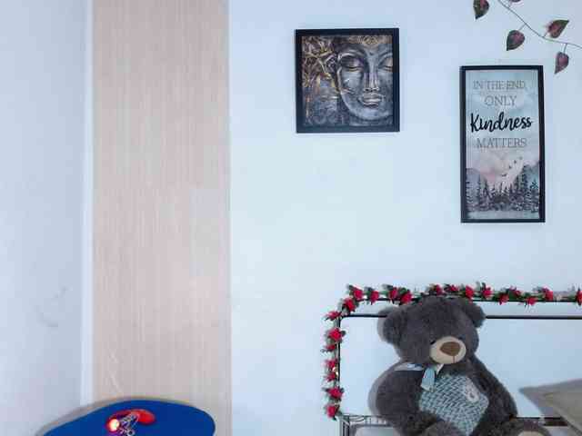 idalisVanucci webcam