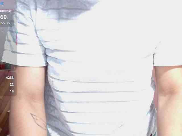 idalisVanucci webcam