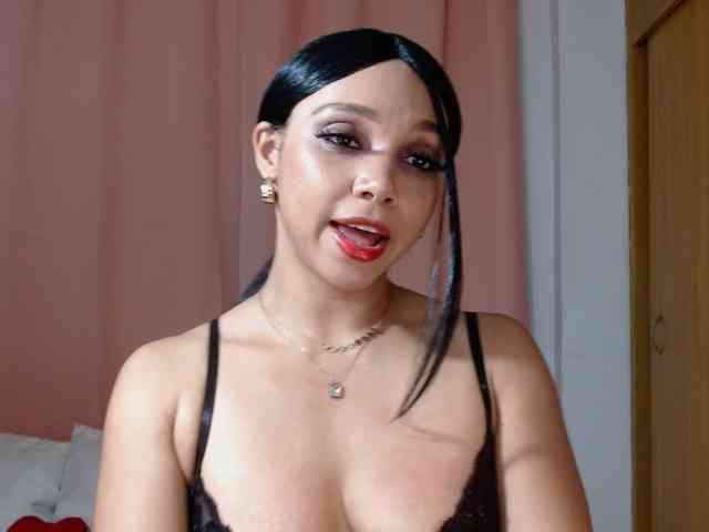 idalisVanucci webcam