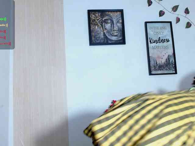 idalisVanucci webcam