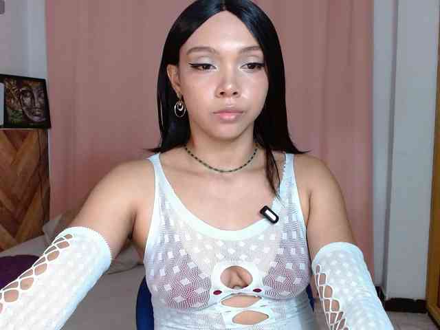 idalisVanucci webcam