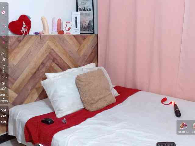 idalisVanucci webcam