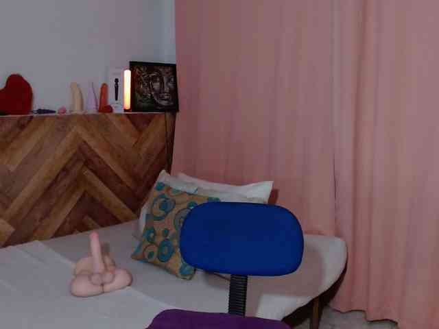 idalisVanucci webcam