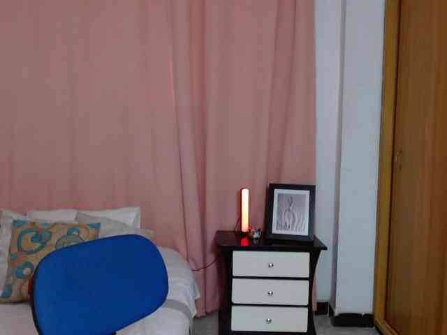 idalisVanucci webcam