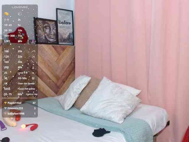 idalisVanucci webcam