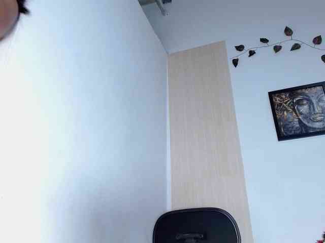 idalisVanucci webcam