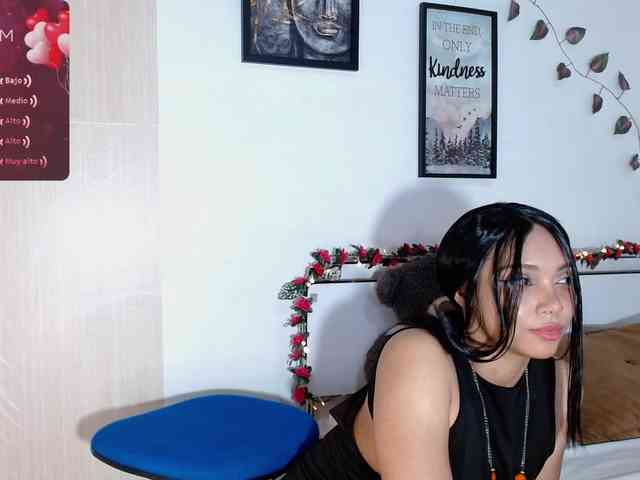 idalisVanucci webcam