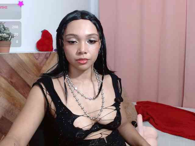 idalisVanucci webcam