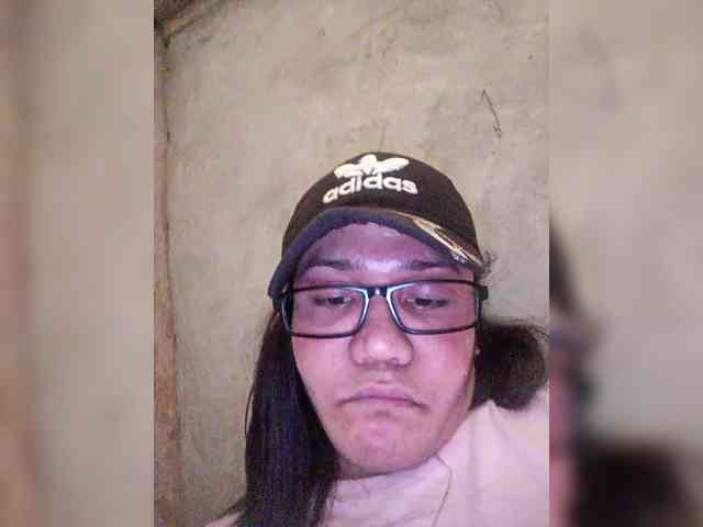 shomaigirl Live Webcam on BongaCams