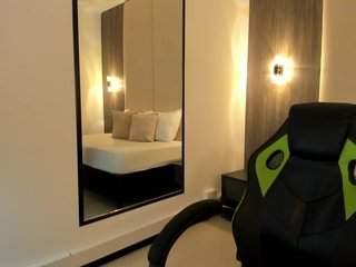 sophia-martinezz Porn Show