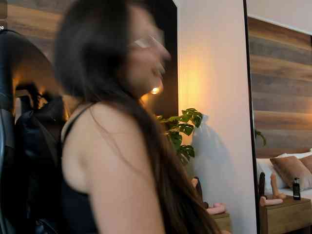 sophia-martinezz sophia-martinezz