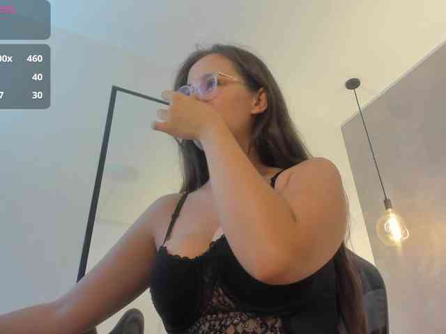 sophia-martinezz webcam