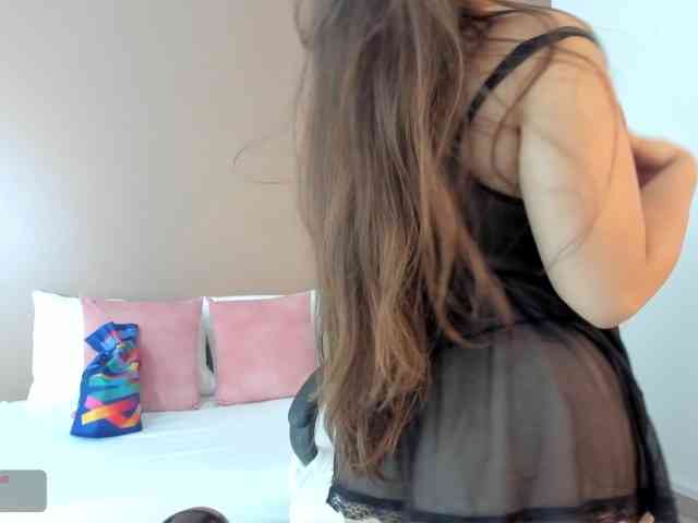 sophia-martinezz webcam