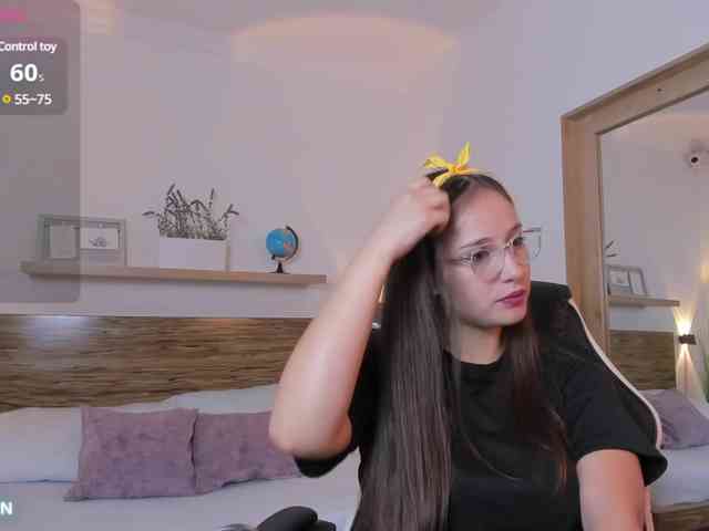 sophia-martinezz webcam