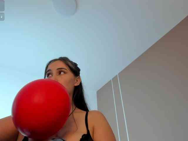 sophia-martinezz webcam