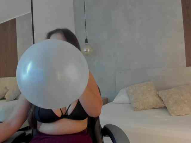 sophia-martinezz webcam