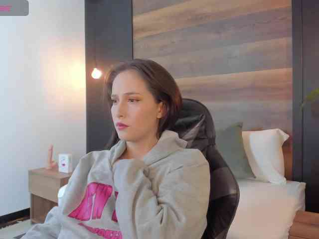 sophia-martinezz webcam